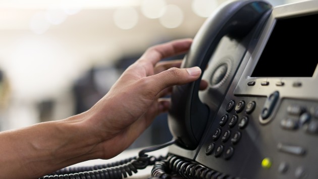 istock_52820_callcenter