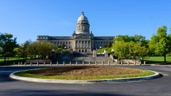 istock_52820_kycapbldg