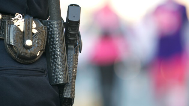 istock_6520_policebelt