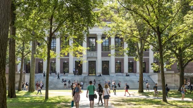 istock_7720_collegecampus