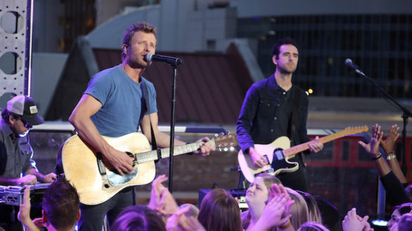 m_dierksbentley-3-2