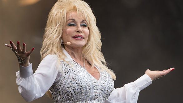 getty_dollyparton_120120-2