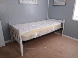 twin-bed
