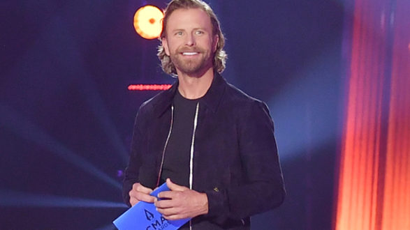 m_dierksbentleycmas_12212020-2