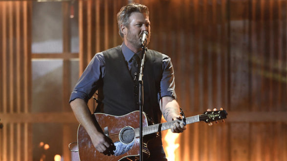 m_blakeshelton-3