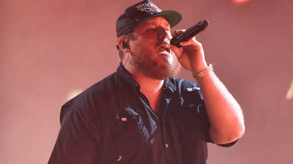m_lukecombs-10-2