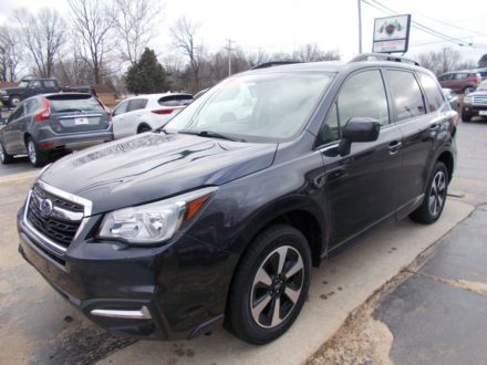 2017-subaru-forester-2-5i-premium-awd-4dr-wagon-cvt-1