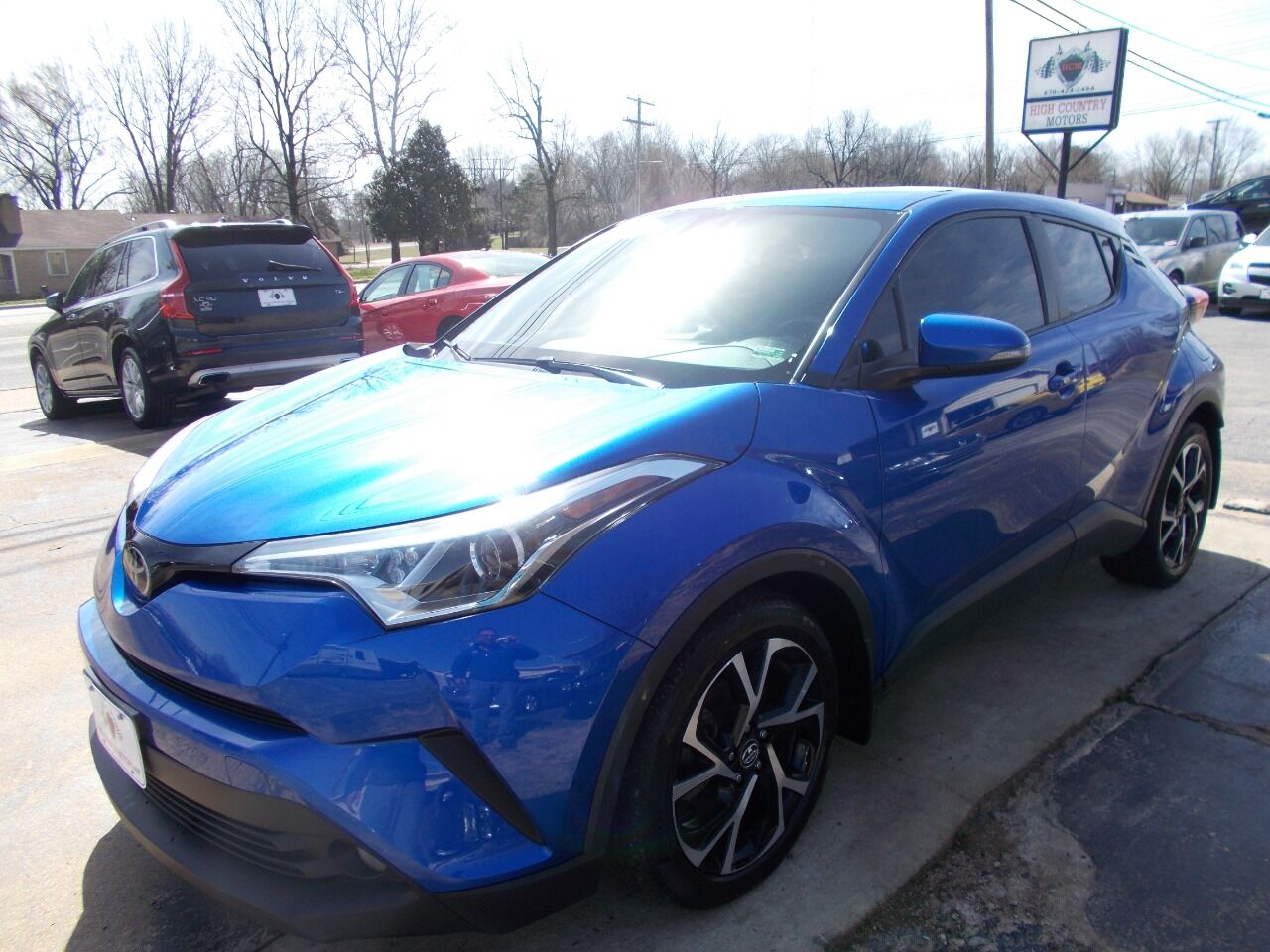 2018-toyota-c-hr-xle-4dr-crossover