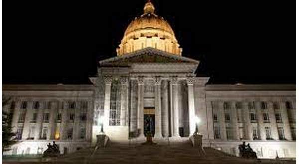 wireready_04-21-2021-21-56-06_00023_missouricapitalatnight