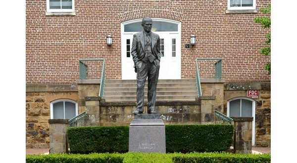 wireready_04-30-2021-10-26-05_00013_fulbrightstatue