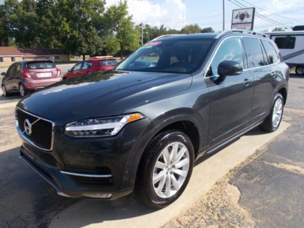 2016-volvo-xc90-t6-momentum-awd-4dr-suv-5