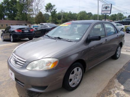 2003-toyota-corolla-ce-4dr-sedan