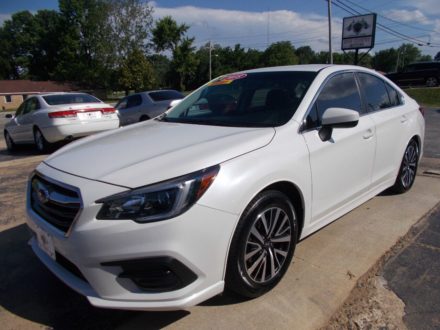 2018-subaru-legacy-2-5i-premium-awd-4dr-sedan