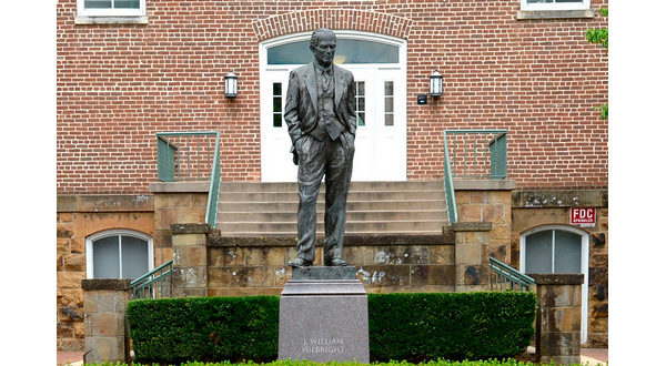 wireready_07-29-2021-09-30-06_00144_williamfulbrightstatue