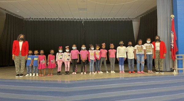 9 sets of twins have North Little Rock elementary school seeing double - Vimarsana News