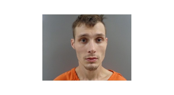 Man accused of assaulting girlfriend, threatening to kill her, son - Vimarsana News