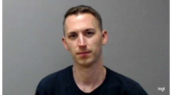 Man wants to plead guilty to crime he says he didn't commit - Vimarsana News