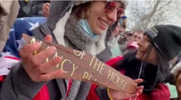 wireready_01-10-2022-21-22-04_00123_emilyhernandez