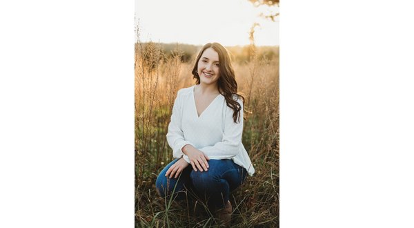 Dewey recognizes dream thanks to Blumreich Business Scholarship - Vimarsana News