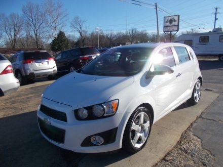 2013-chevrolet-sonic-ltz-auto-4dr-hatchback-2