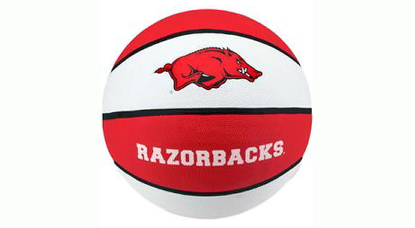 wireready_03-05-2022-20-40-04_00045_razorbackbasketball1