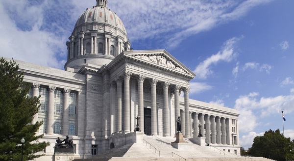 Missouri GOP feud peaks in fight over sexual assault bill - Vimarsana News