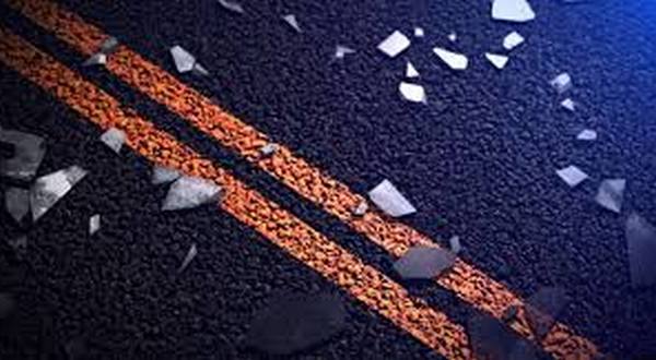Area man injured when car hits telephone pole - Vimarsana News