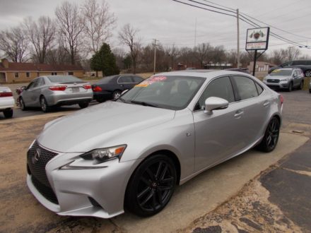 2014-lexus-is-250-base-4dr-sedan-2