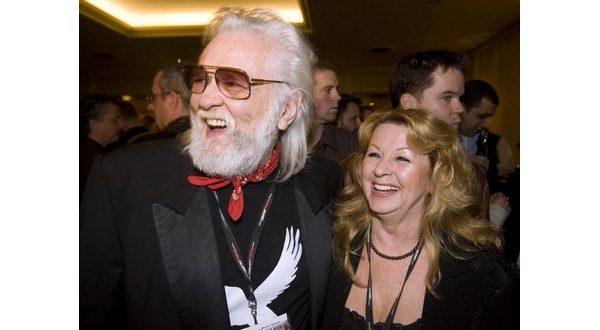 wireready_05-29-2022-21-38-02_00081_ronniehawkins