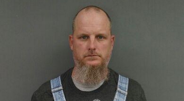 Yellville man facing Capitol riot charges has new attorney - Vimarsana News