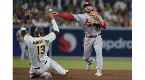 Mikolas pitches 7 crisp innings as St. Louis Cardinals beat