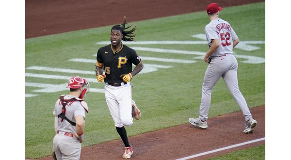 Pujols sits as Cards finish season with loss to Pirates - Vimarsana News