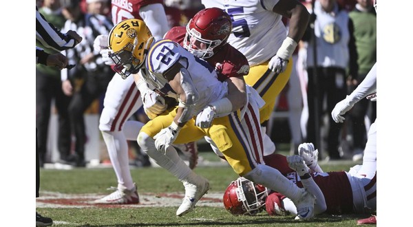 No. 7 LSU's defense secures road win over Arkansas - Vimarsana News