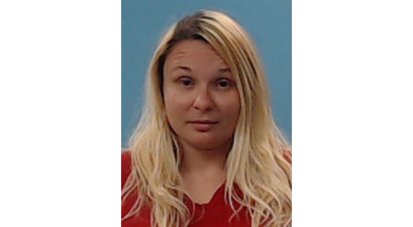 Boone County woman arrested for using stolen checks - Vimarsana News