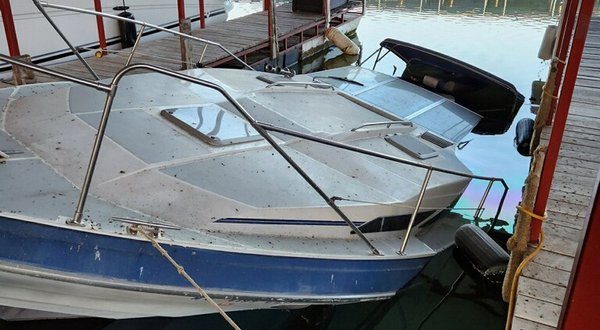 wireready_12-28-2022-18-24-04_00007_boatinwatertablerocklake
