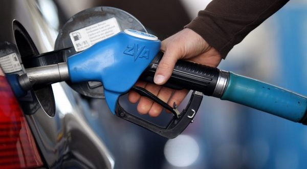 Gas prices rise for first time in 6 weeks - Vimarsana News