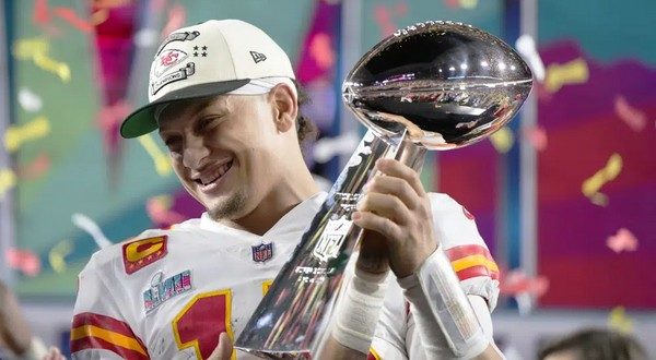 wireready_02-13-2023-04-58-04_00063_patrickmahomes21223