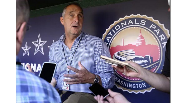 Cards extend operations president John Mozeliak through 2025 - Vimarsana News
