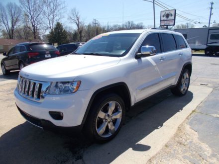 2013-jeep-grand-cherokee-overland-4x4-4dr-suv