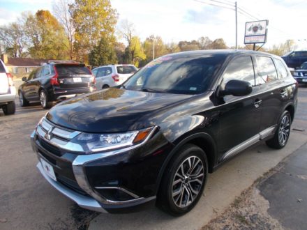2018-mitsubishi-outlander-le-awd-4dr-suv-5
