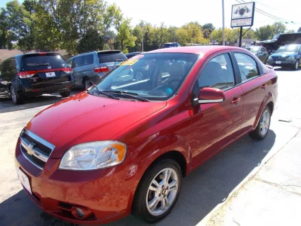 2011-chevrolet-aveo-lt-4dr-sedan-w-2lt