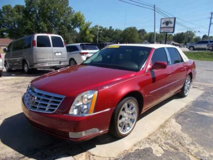 2008-cadillac-dts-base-4dr-sedan-4