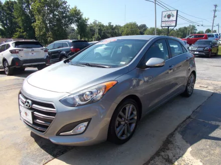 2016-hyundai-elantra-gt-base-4dr-hatchback-6a