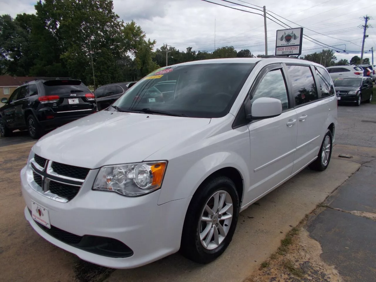 2015-dodge-grand-caravan-sxt-4dr-mini-van