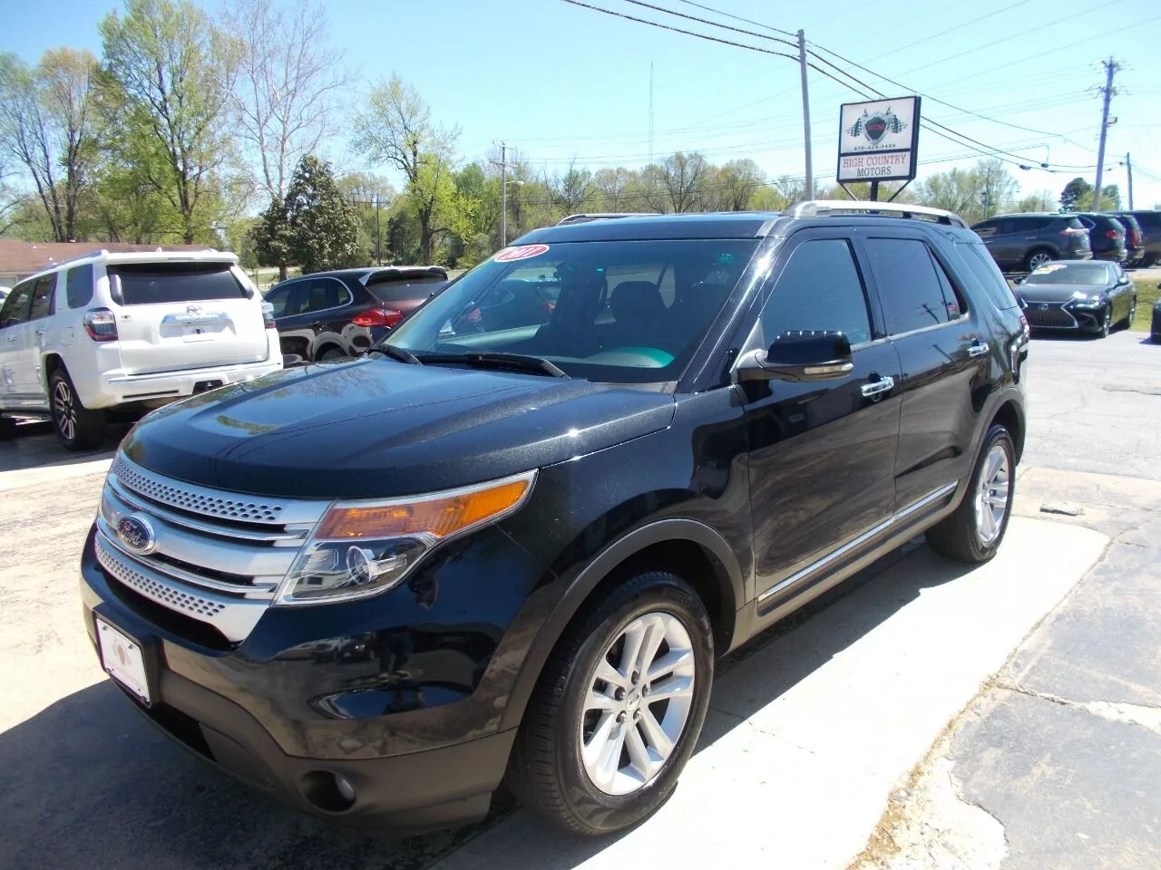 2011-ford-explorer-xlt-awd-4dr-suv