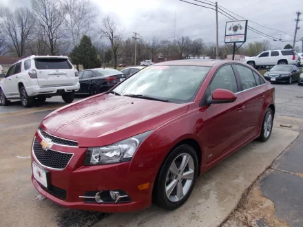 2012-chevrolet-cruze-lt-4dr-sedan-w-2lt-1