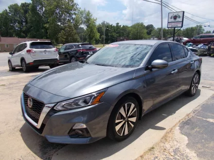 2021-nissan-altima-2-5-sl-4dr-sedan