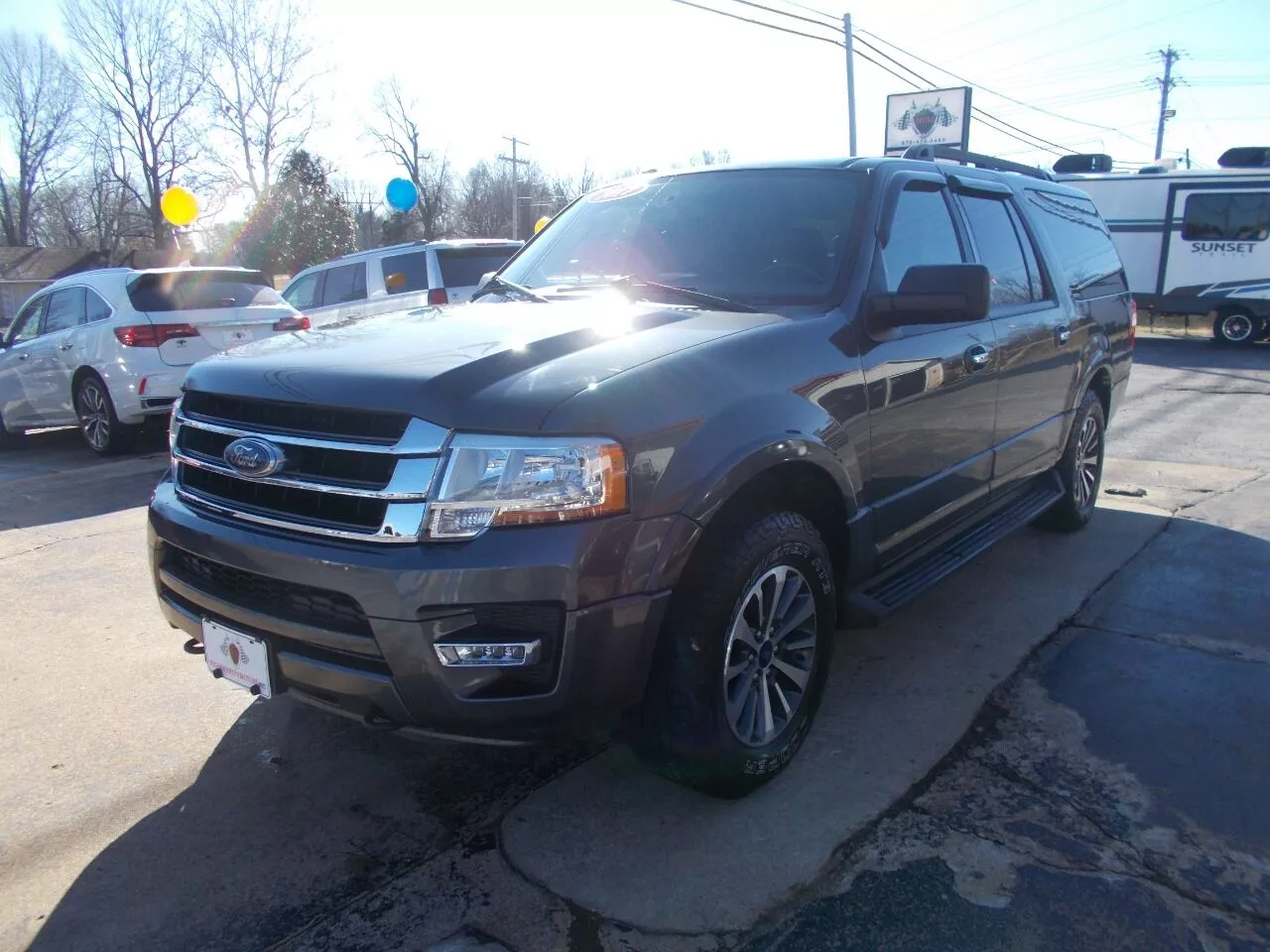 2017-ford-expedition-el-xlt-4dr-suv