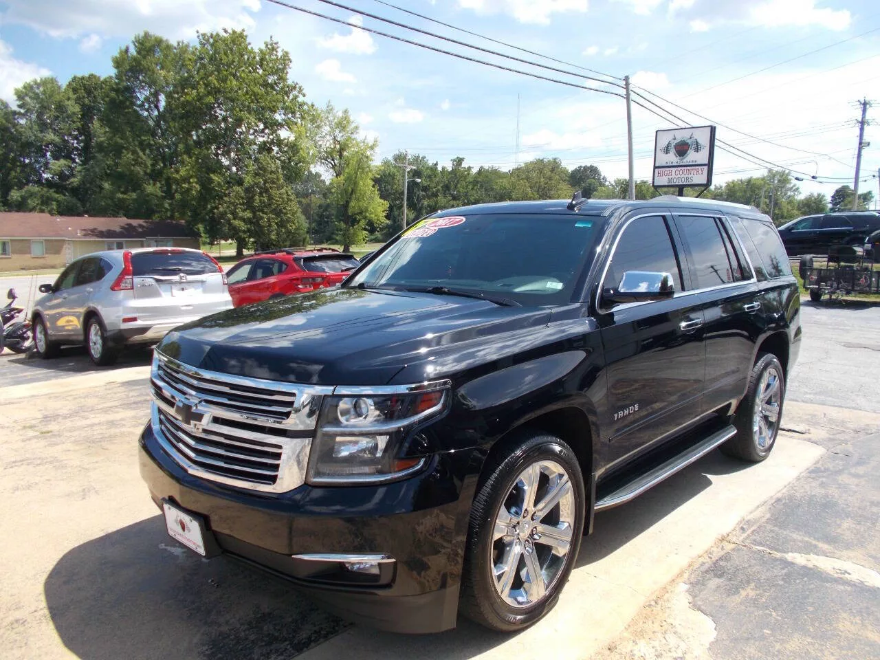 2017-chevrolet-tahoe-premier-4dr-suv-2