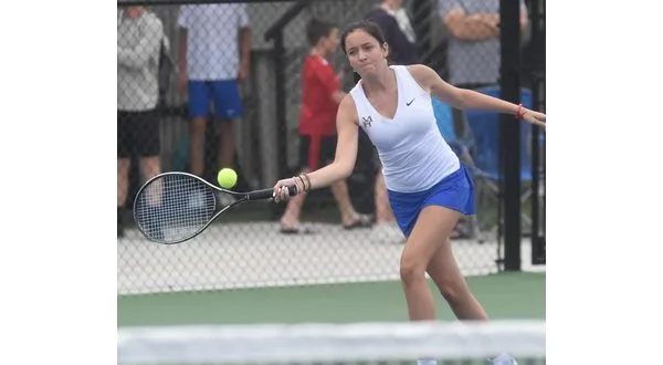 MHHS tennis teams prepare for three-way match in Marion